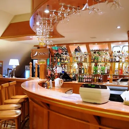 Rebajlo ホテル ピワ