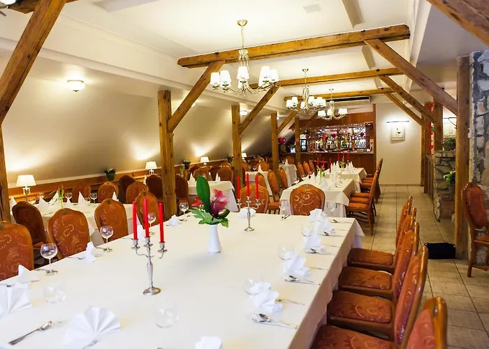 Hotel Rebajlo Pila (Pila)